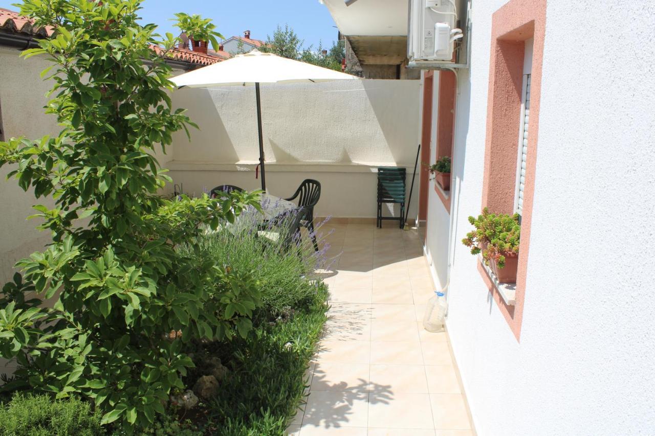 Apartamento Sunce Pula Exterior foto